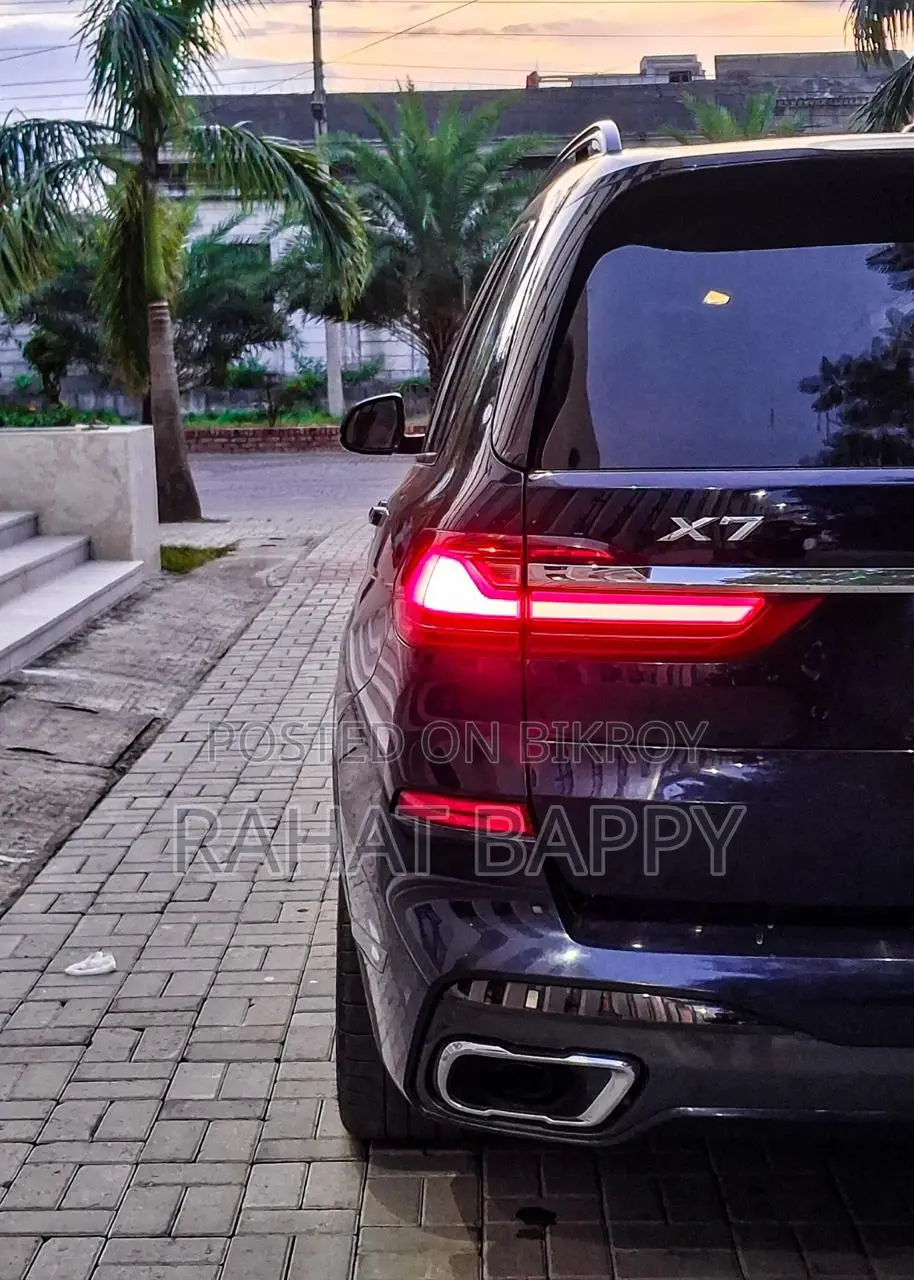 BMW X7 xDrive40i 2021 Blue