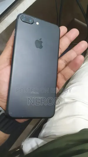 Apple iPhone 7 Plus 32 GB Black