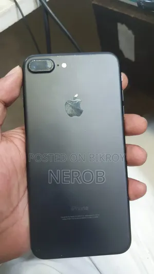 Apple iPhone 7 Plus 32 GB Black