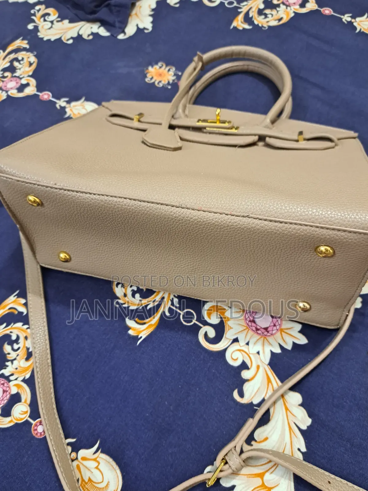 Good New Handbag