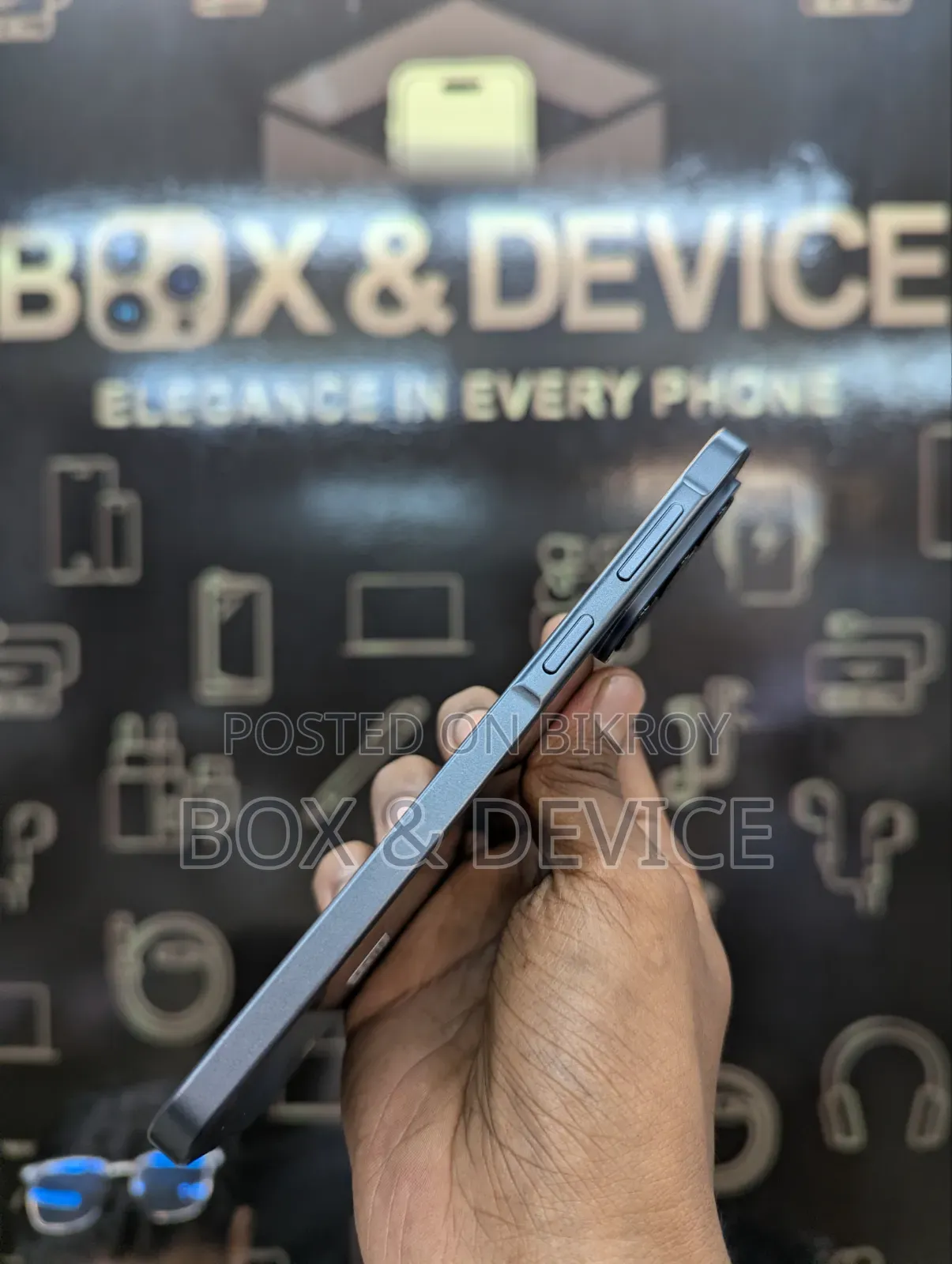 স্যামসাং গ্যালাক্সি এ৩৭ ১২৮ জিবি গ্রে
