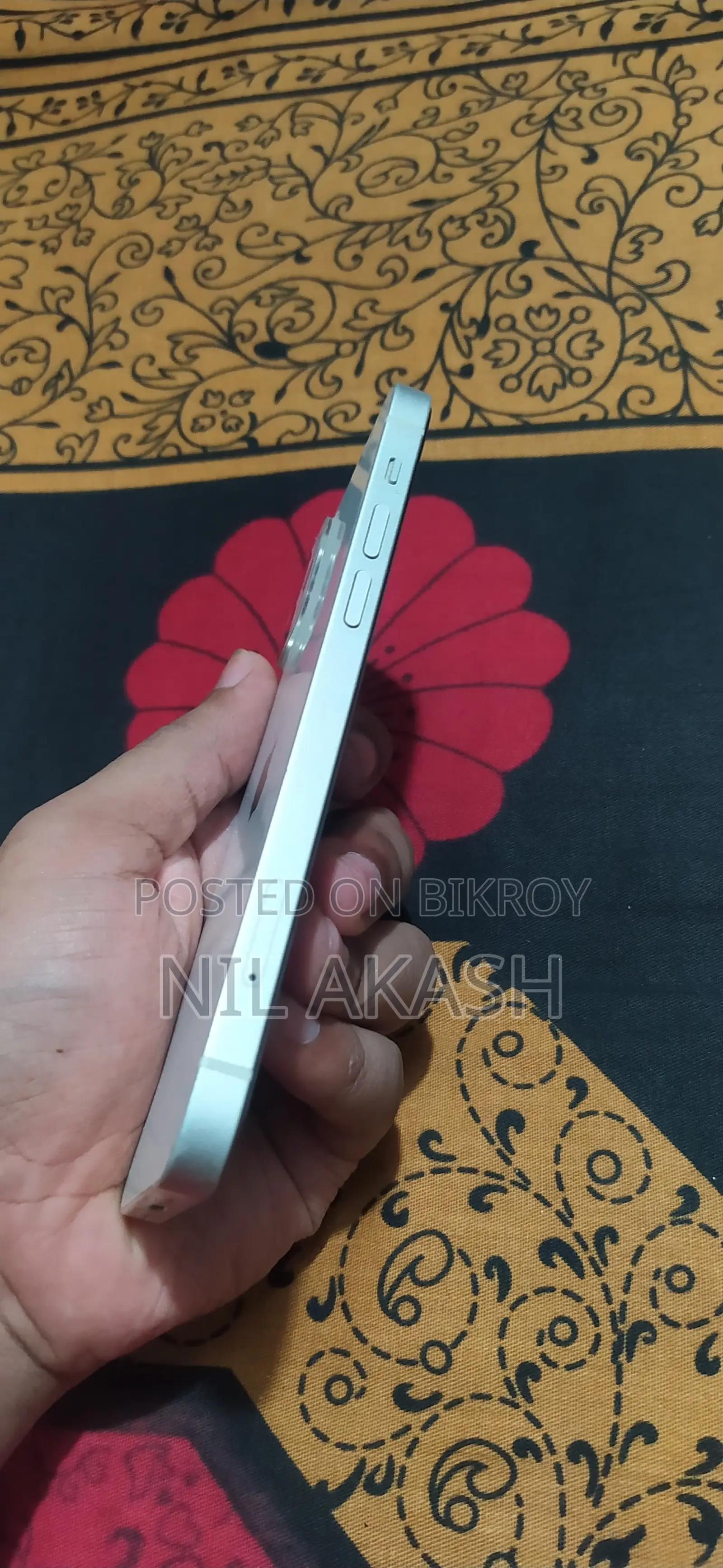 Apple iPhone 12 64 GB White