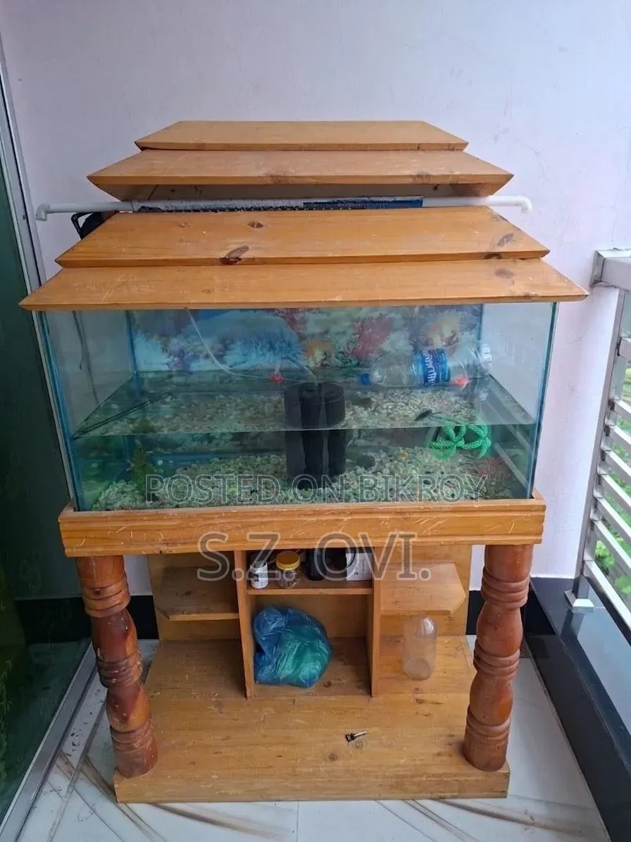 Aquarium Giant Fish Tank. Full Set.