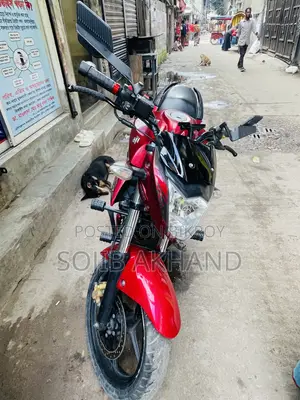 সুজুকি জিক্সার ২০২৩ রেড
