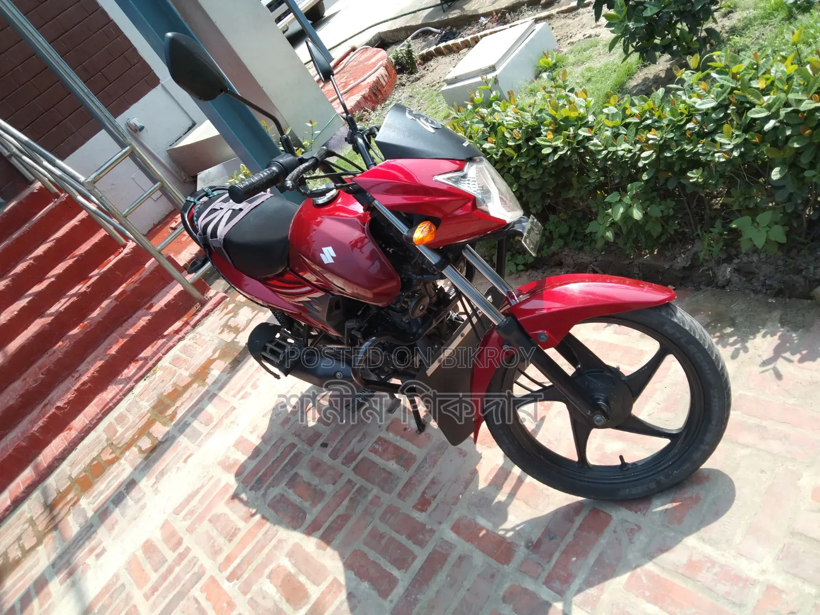 Suzuki Hayate 2020 Red
