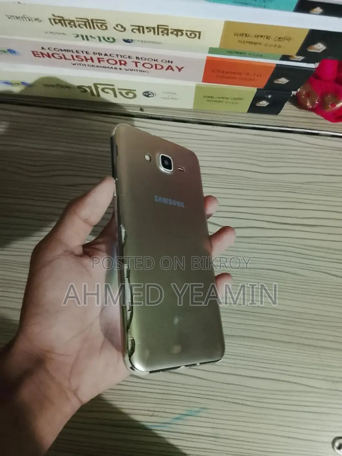 Samsung Galaxy J7 16 GB