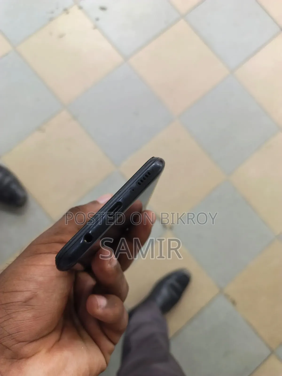 স্যামসাং গ্যালাক্সি এ৩০ ৬৪ জিবি ব্লু