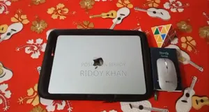 ল্যাপটপ অ্যাপল ম্যাকবুক এয়ার ২০২৫ এম৪ ৮জিবি অ্যাপল এম৪ ইএমএমসি ২৫৬জিবি