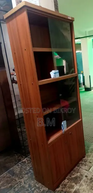 Bookshelf/ Display Rack/ Showcase