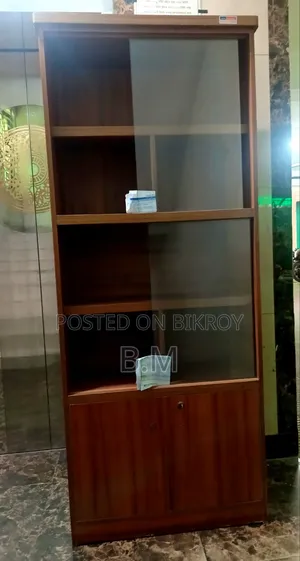 Bookshelf/ Display Rack/ Showcase