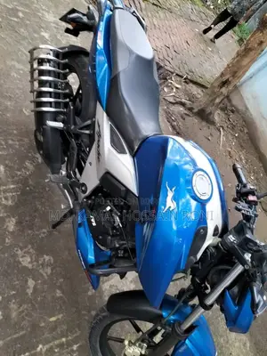 TVS Apache RTR 160 4V 2021 Blue