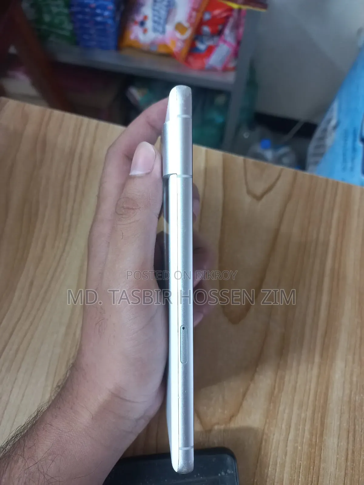 গুগল পিক্সেল ৭ ২৫৬ জিবি সাদা