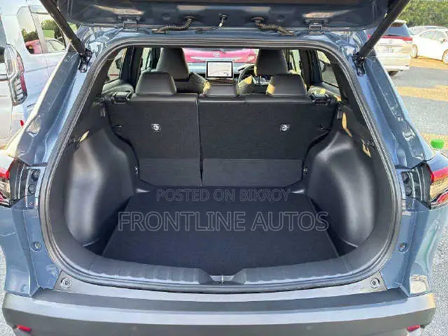 New Toyota Corolla Cross 2026 Gray