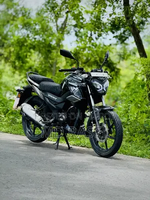 নতুন টিভিএস রাইডার ১২৫ ২০২৩ ব্ল্যাক