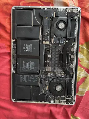 Laptop Apple MacBook Pro 2015 8GB Intel Core 7 SSD 128GB