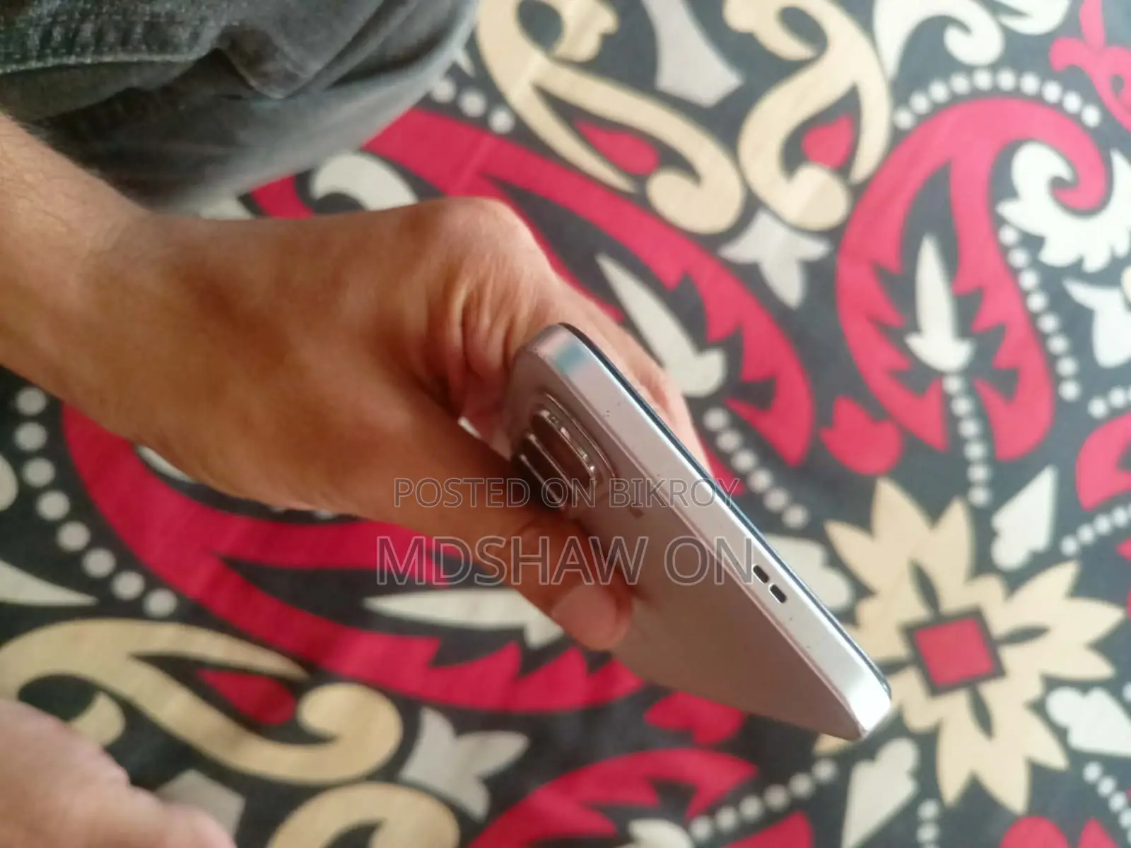 Infinix Hot 60i 256 GB Purple