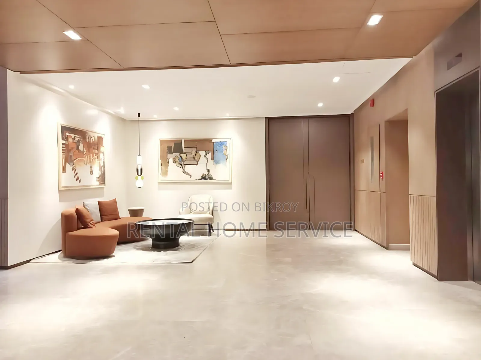 4 Bedroom Apartment in Semi Furnished for rent