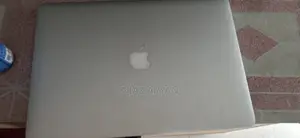 Apple MacBook Pro 2015 Laptop 8GB Intel Core i7 SSD 128GB