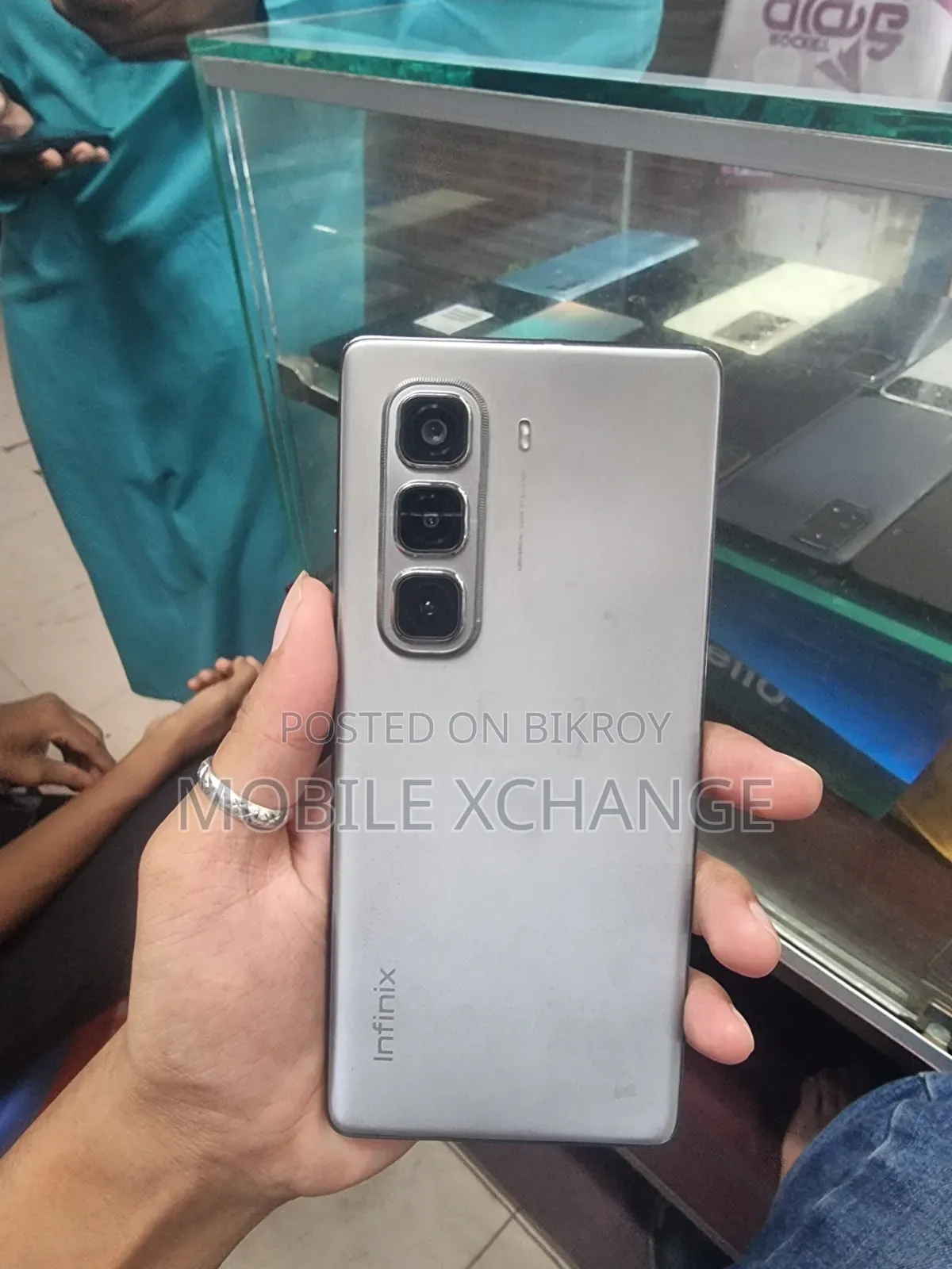 ইনফিনিক্স হট ৫০ প্রো+ ৪জি ২৫৬ জিবি ব্রোঞ্জ