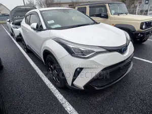 Toyota C-HR Limited 2021 Pearl