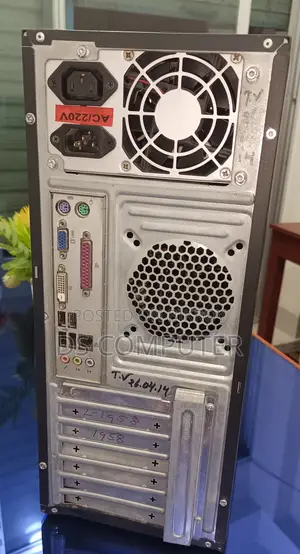 Desktop Computer Gigabyte 4GB Intel HDD 250GB