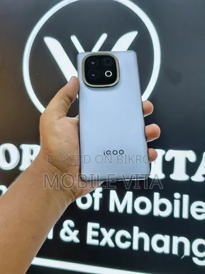 iQOO Z10 256 GB Black
