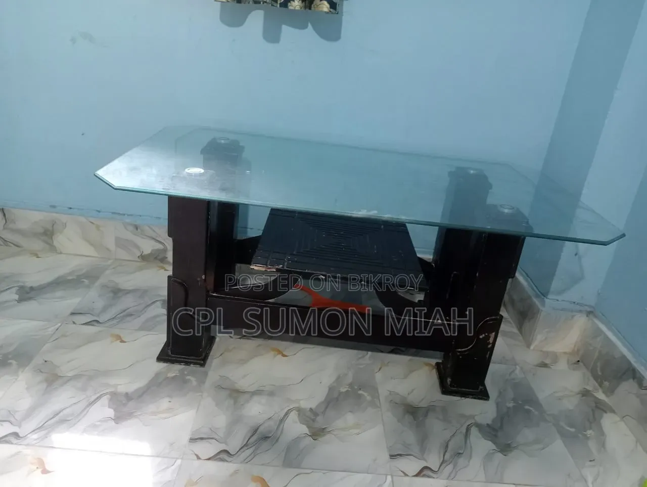 ওতোগী টি টেবিল