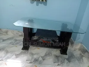 ওতোগী টি টেবিল