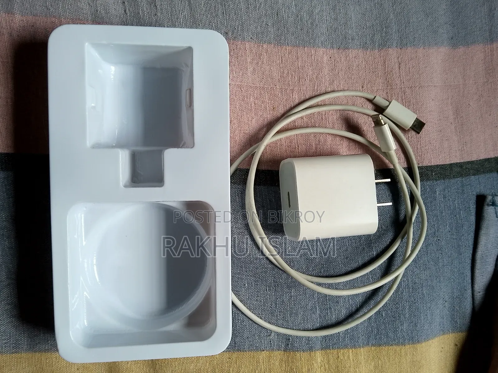 আই ফোন ১৪ প্রো ম্যাক্স পাওয়ার অ্যাডাপ্টার