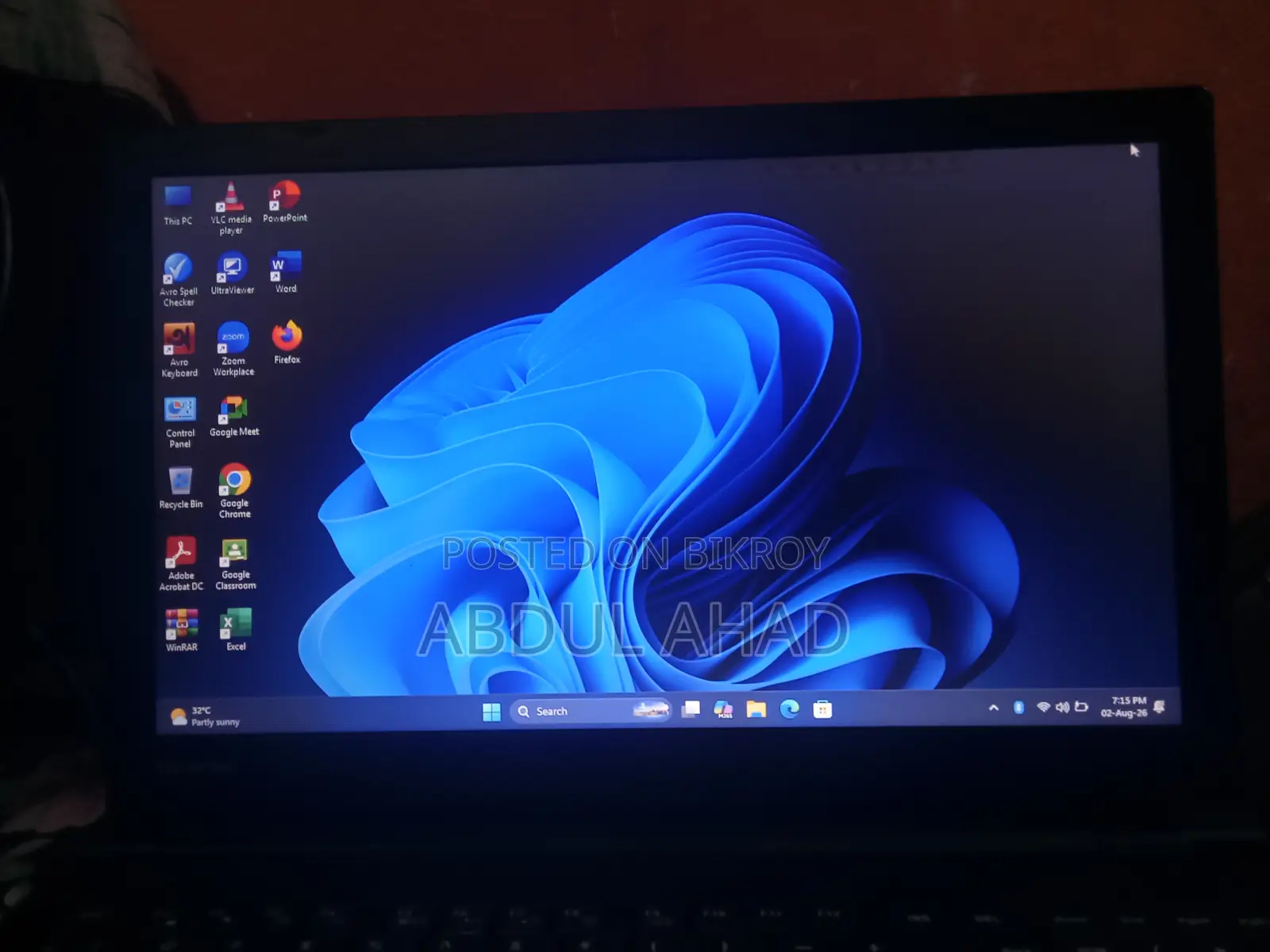 New Laptop Toshiba 8GB Intel Core I5 SSD 128GB