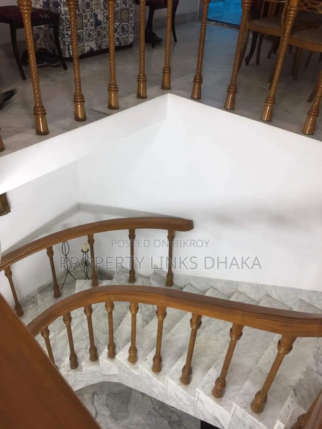 গুলশানে ভাড়ার জন্যfurnished ৫ বেডরুমের অ্যাপার্টমেন্ট