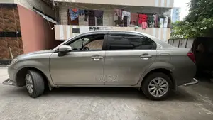 Toyota Axio 1.5 X 2WD 2014 Beige