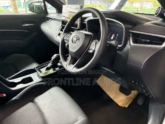 New Toyota Corolla Cross 2025 Pearl