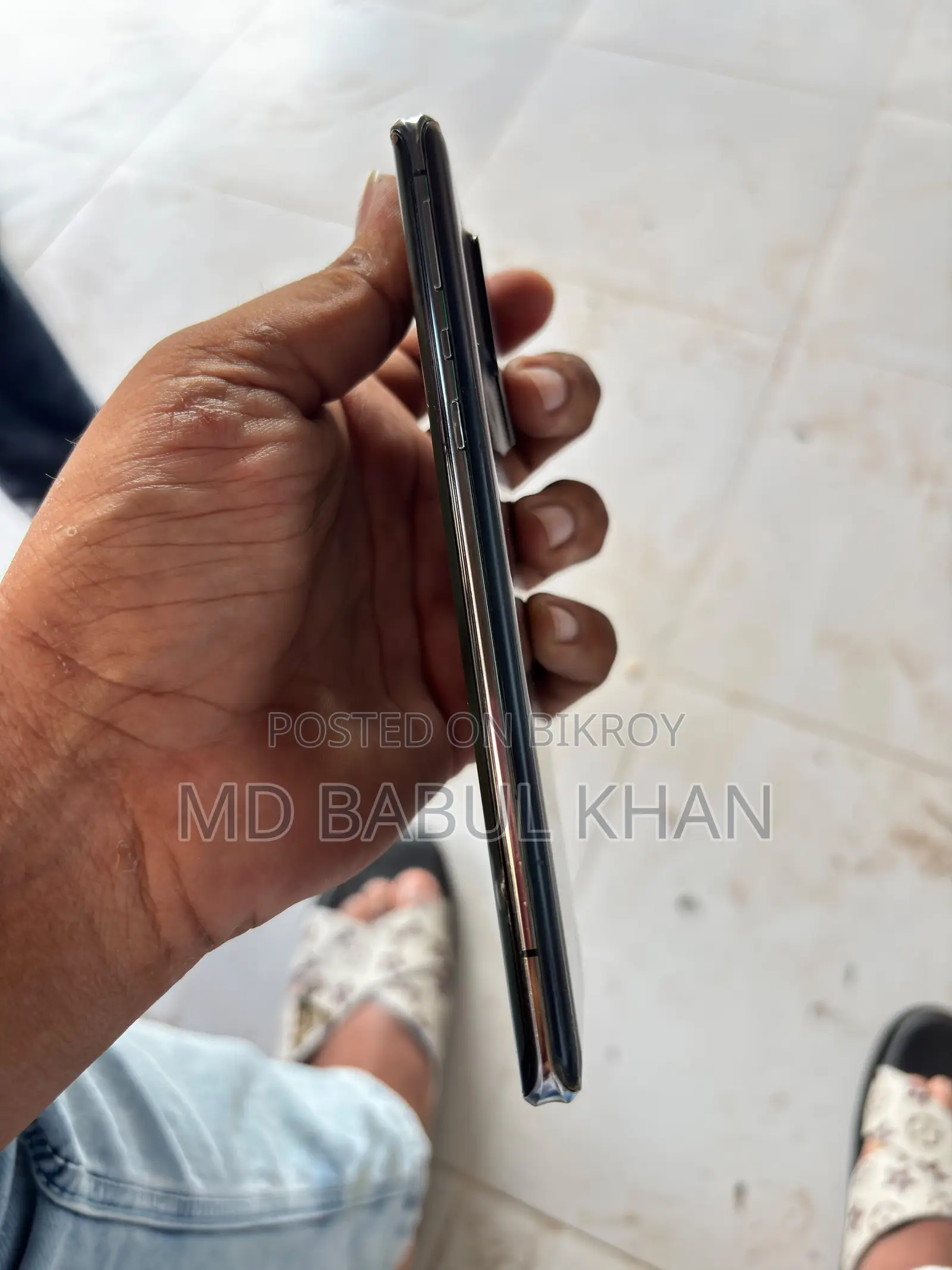 Sharp Aquos R6 128 GB Black