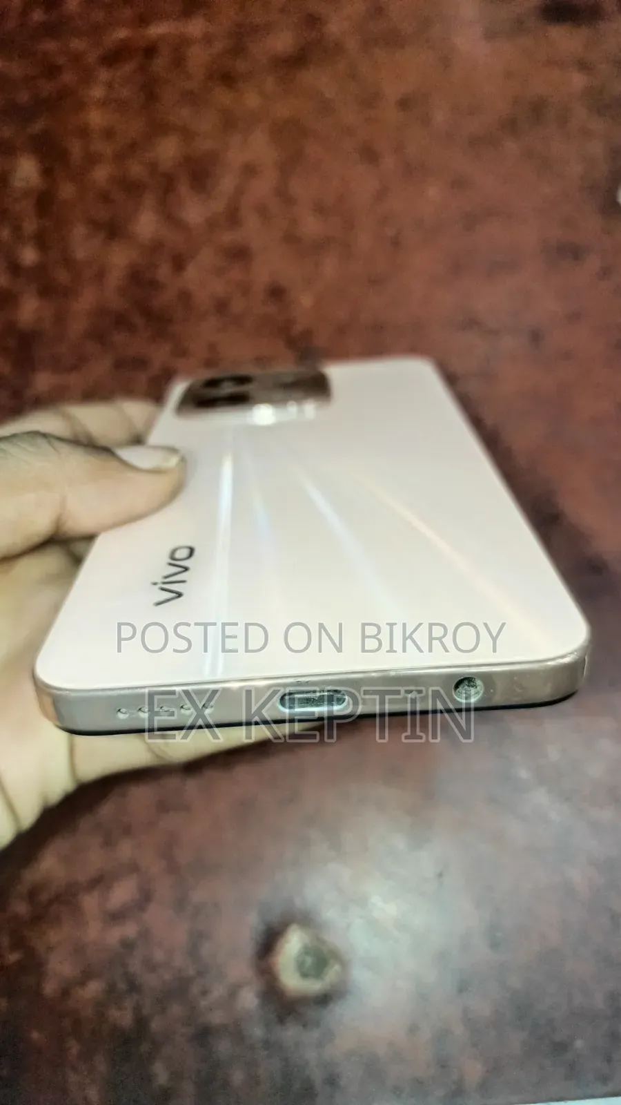 New Vivo Y28 128 GB Rose Gold