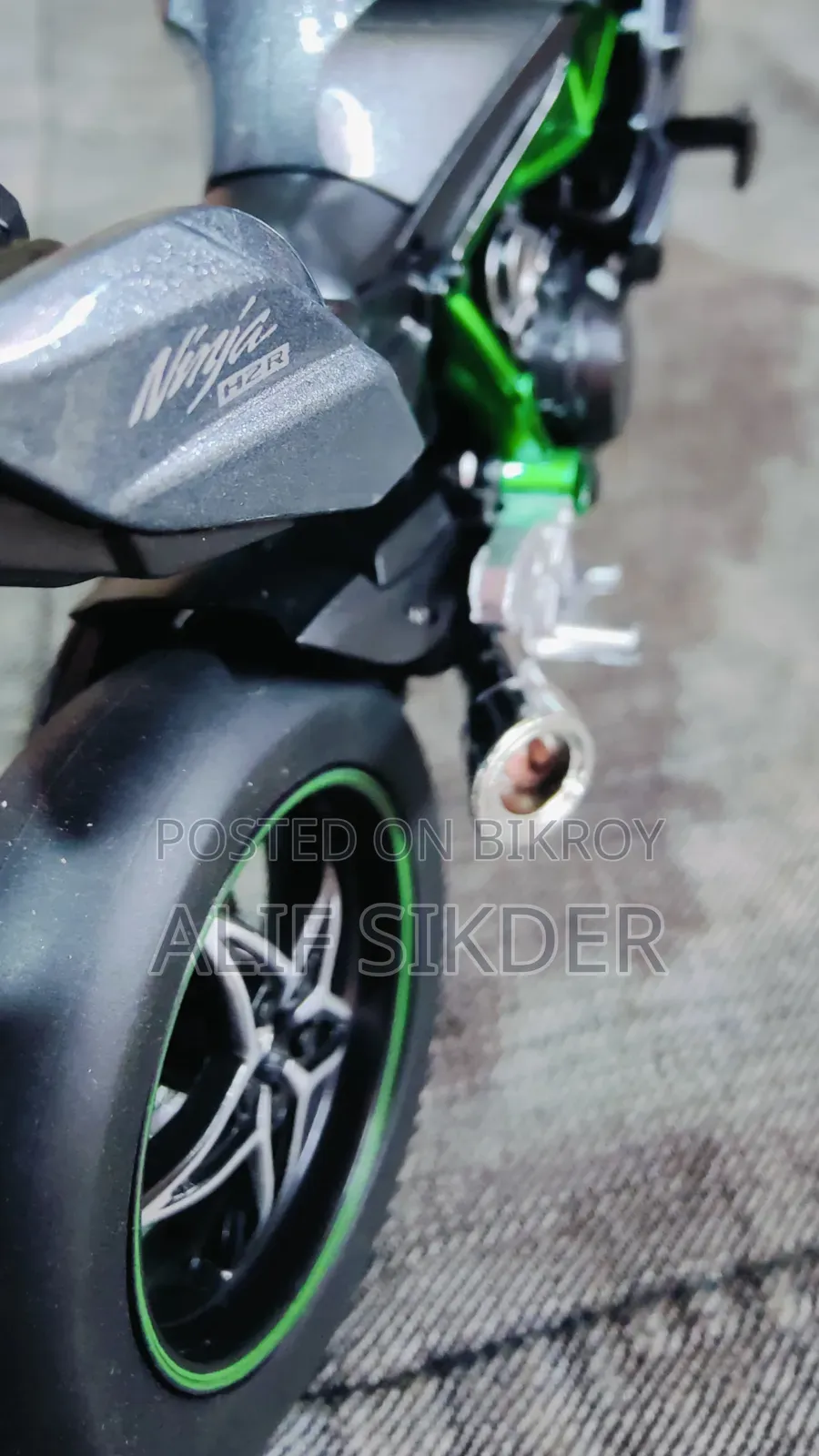 Kawasaki Ninja H2r Metal Toy Bike