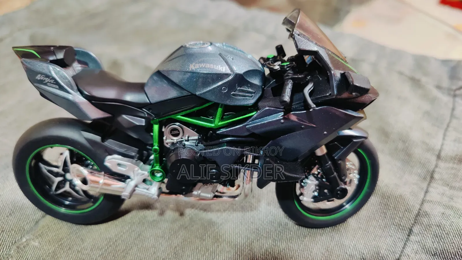 Kawasaki Ninja H2r Metal Toy Bike