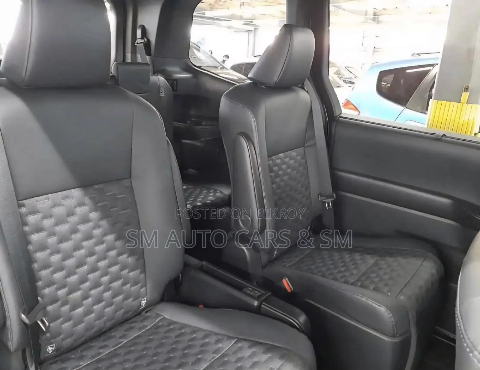 Toyota Voxy Hybrid S-Z Two-Wheel Drive Seven-Seater 2022 Black