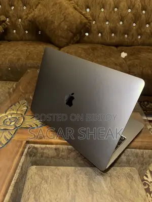 Laptop Apple MacBook Pro 2020 M1 8GB Apple M1 Pro SSD 256GB