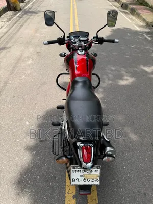 বাজাজ ভি১৫ ২০২০ রেড