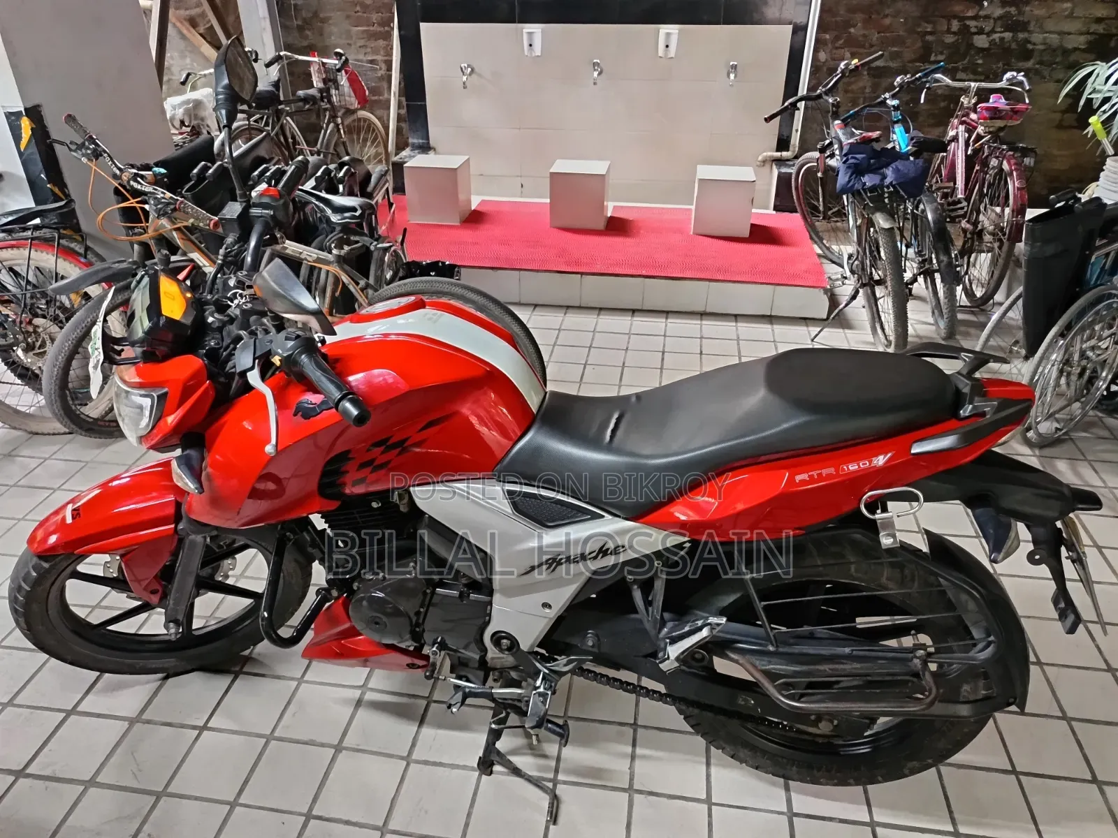 TVS Apache RTR 160 4V 2020 Red
