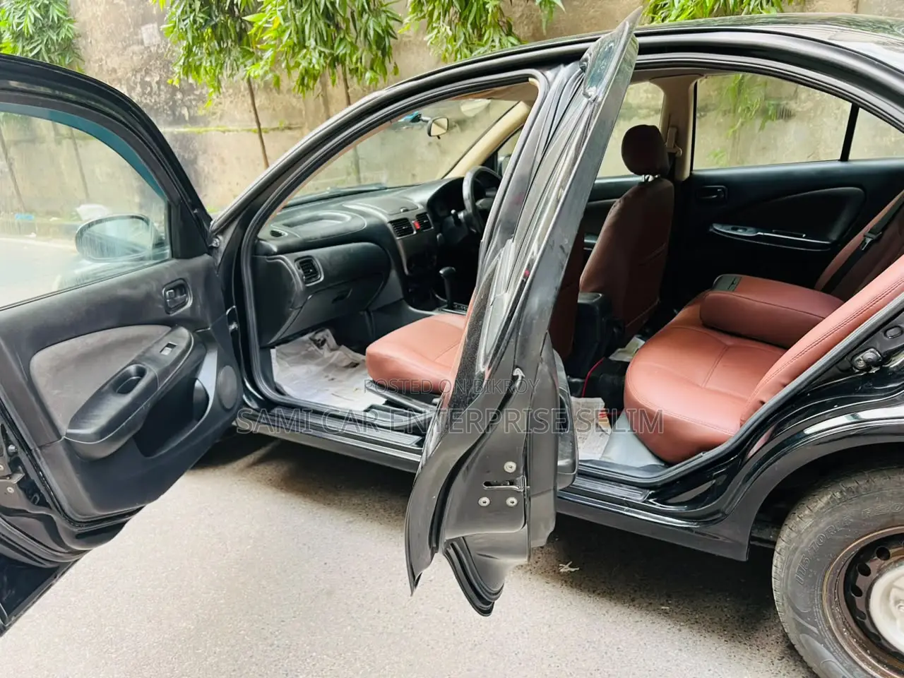 Nissan Sunny 2009 Black