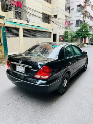 Nissan Sunny 2009 Black