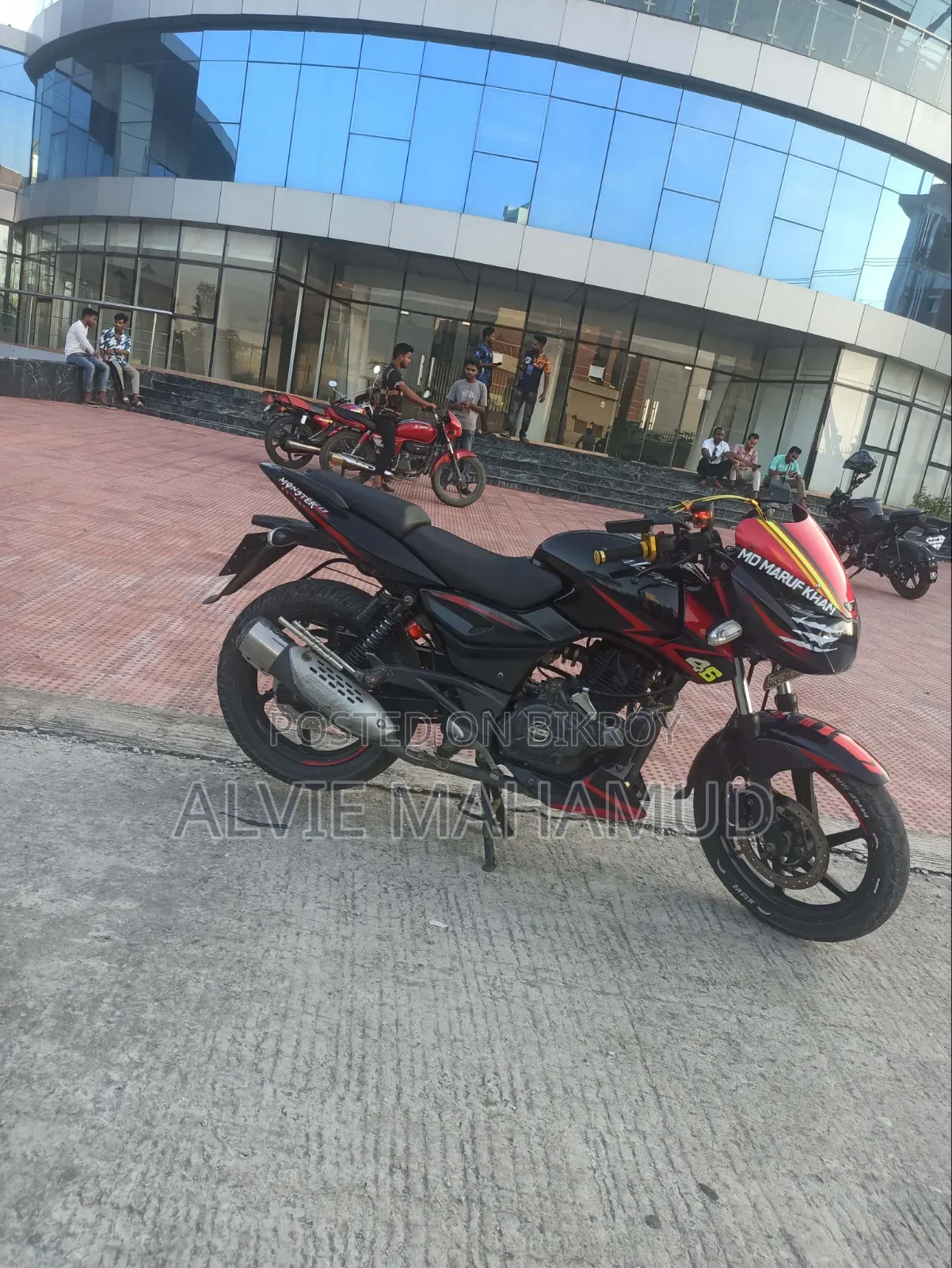 New Bajaj Pulsar 150 2019 Black
