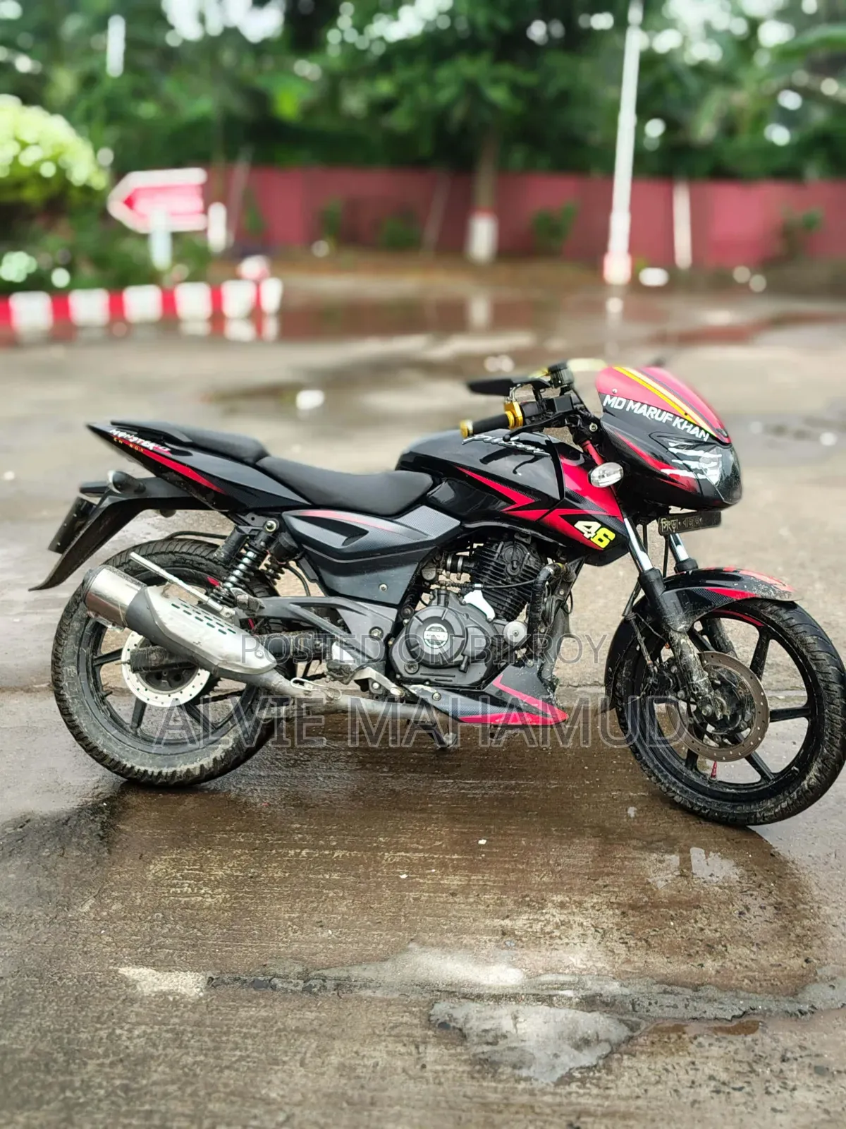 New Bajaj Pulsar 150 2019 Black