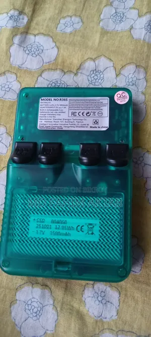 R36s Handheld Gaming Console