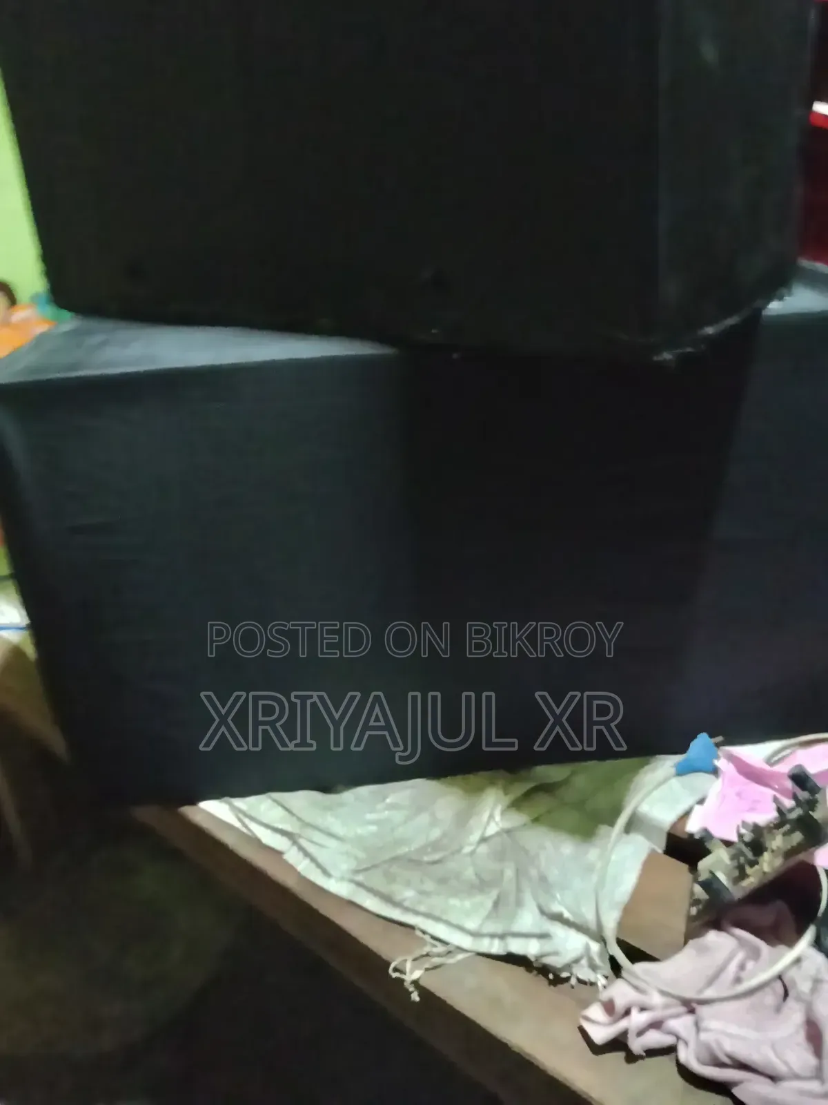 2+2 Transaktion Amplifier. 4 pieces of 10 inch speakers