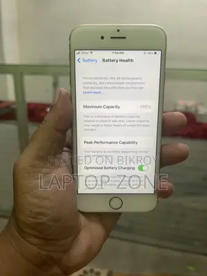 Apple iPhone 6s 32 GB Gold