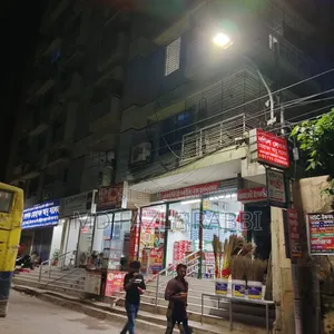 অফিস স্পেস ভাড়া দেওয়া হবে – বনশ্রী