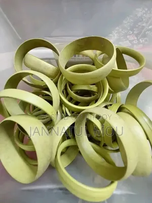 Bangles, Threads, Kundan